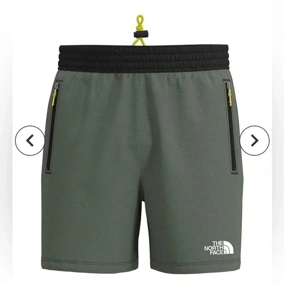 The North Face Tech Short Sz XL Khaki Black - Picture 1 of 7
